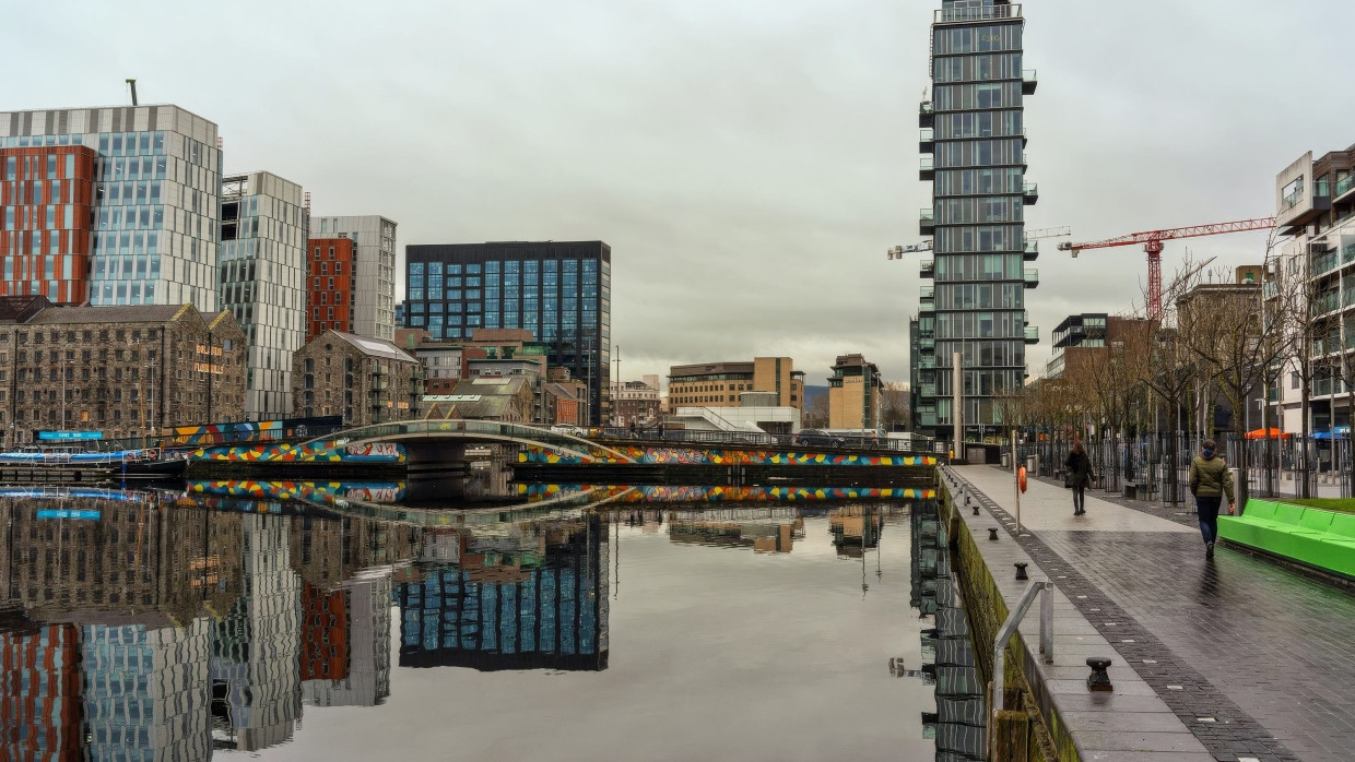 Silicon Docks: Niedrige Steuern haben Unternehmen wie Google und Meta nach Dublin gelockt – und damit auch deren zahlungskräftige Angestellte.