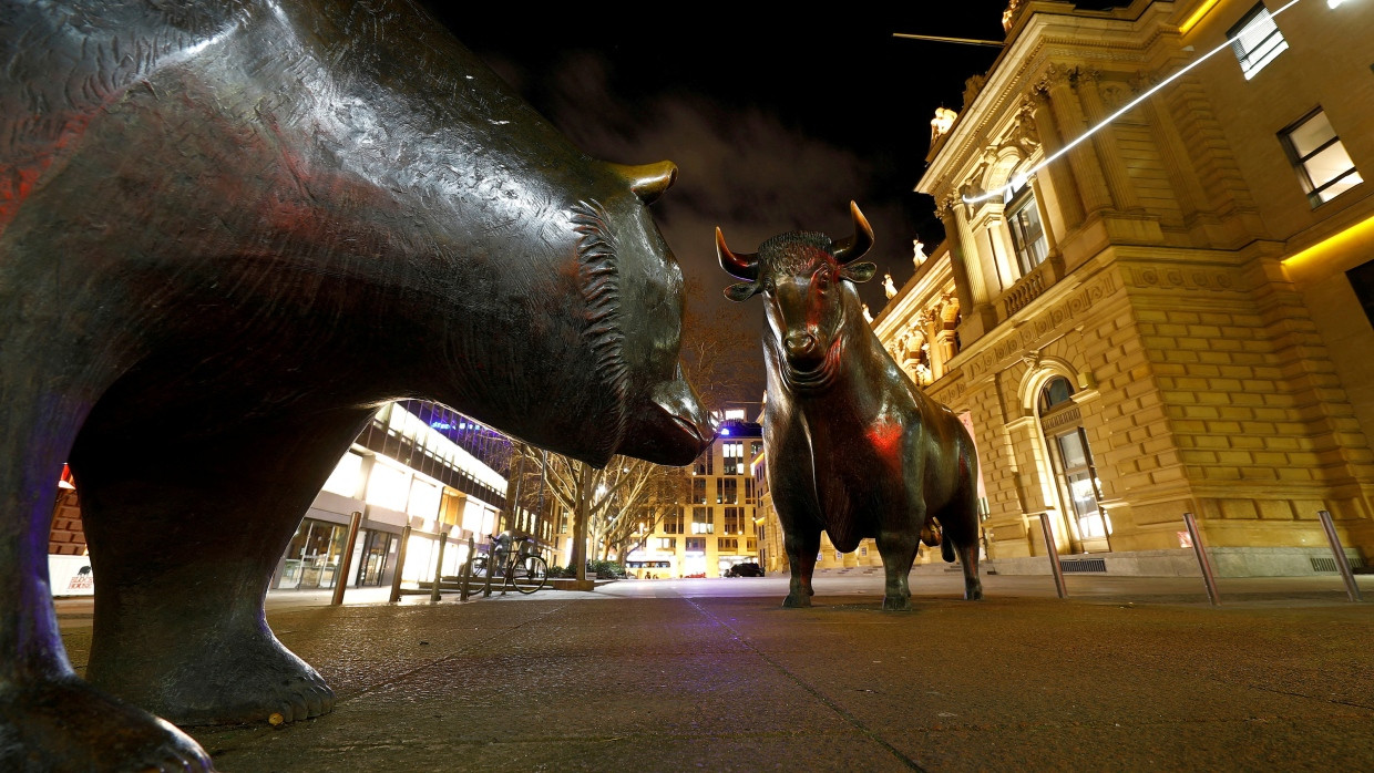 Bulle und Bär vor der Frankfurter Börse