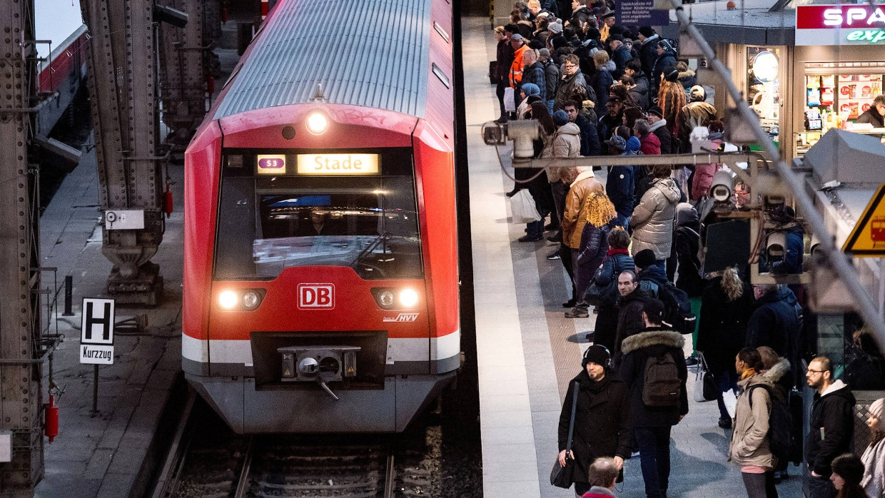 Hamburger Hauptbahnhof: Für eine Dreiviertelstunde rollte hier keine Bahn (Archivbild).