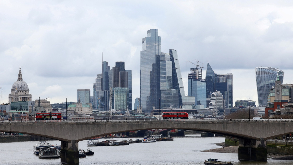 Blick auf den Finanzdistrikt der britischen Hauptstadt London