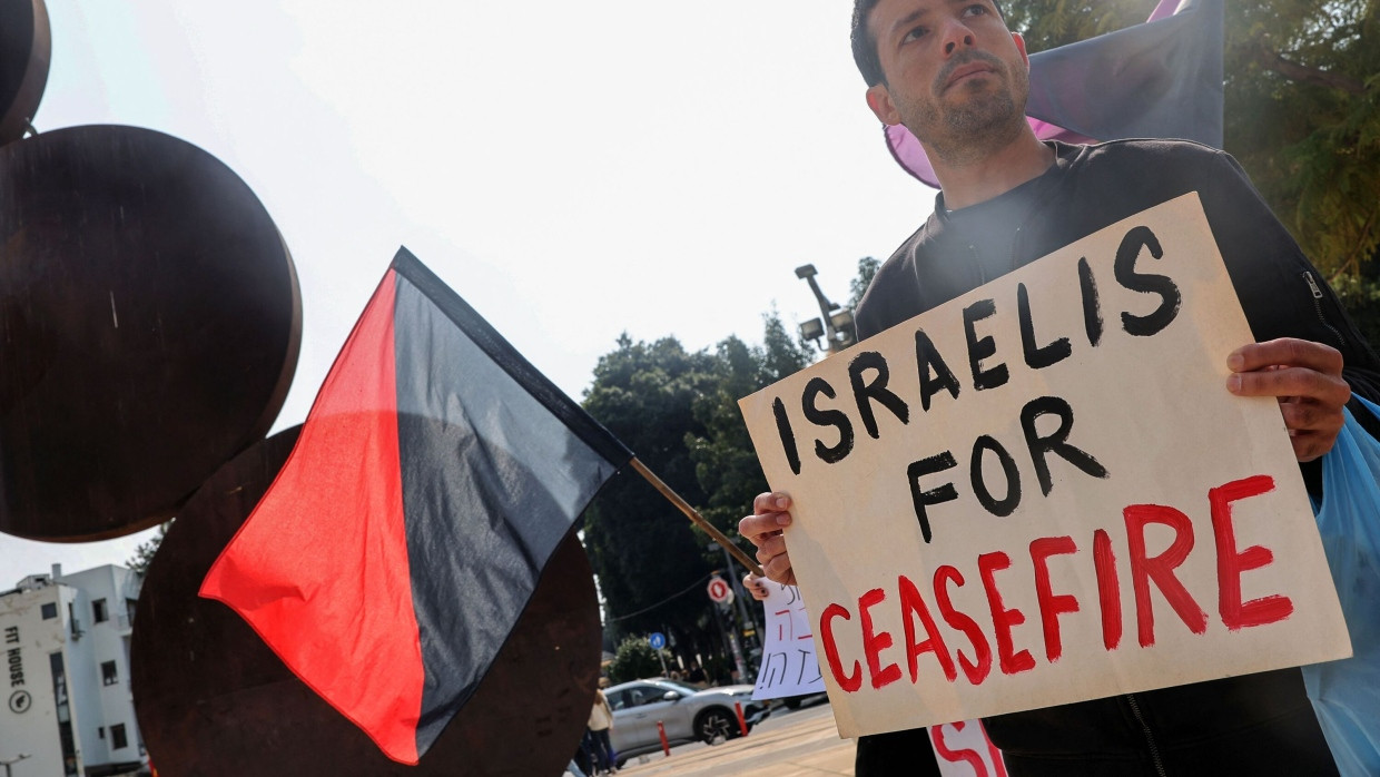 Israelische Demonstranten forderten am 27. Februar einen Waffenstillstand.