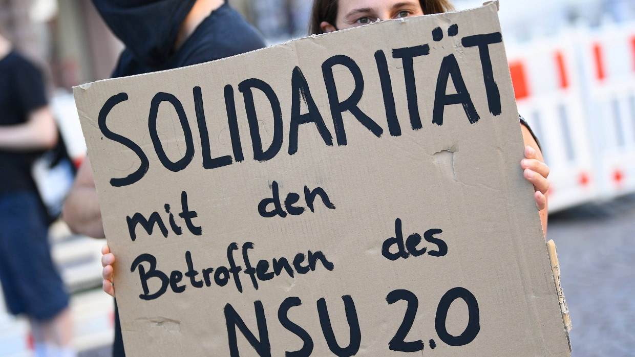 Demonstration im Juli 2020 in Wiesbaden.