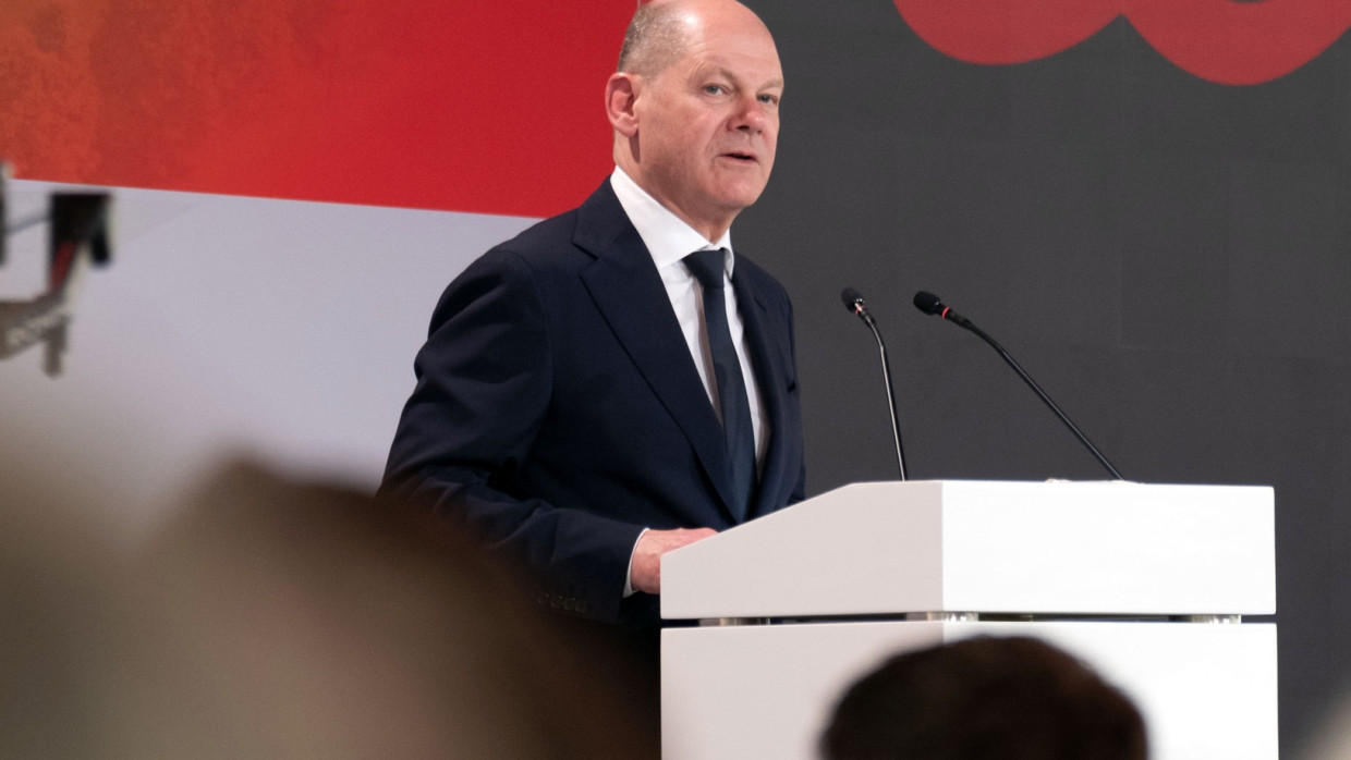 Im Clinch mit der Wirtschaft: Bundeskanzler Olaf Scholz (hier beim SPatenstich für das neue Werk von Lilly in Alzey am 8. April 2024)