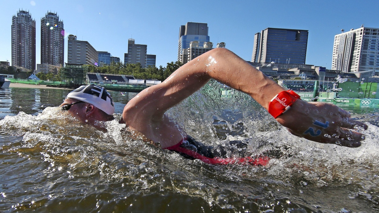 Auf dem Weg zu Gold: Florian Wellbrock im Zehn-Kilometer-Freiwasserrennen in Tokio am 5. August 2021