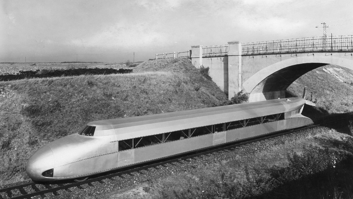 Träume von einem modernen Land: Der Schienenzeppelin während der Erprobung um 1930.