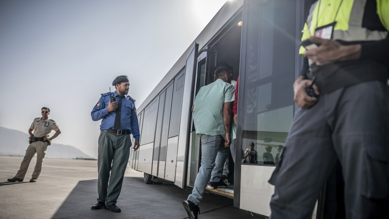 Abschiebung von ausreisepflichtigen Personen