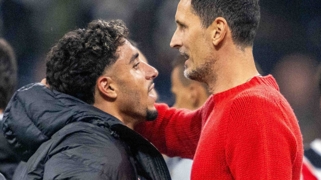 „Sehr gutes Verhältnis“: Trainer Dino Toppmöller und Omar Marmoush (links)