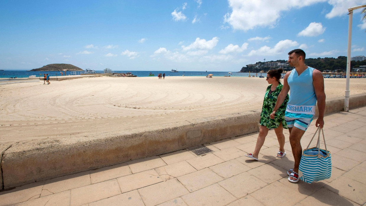 Wo ist Urlaub gefahrlos möglich? Und wie reist man am besten an? Viele Touristen sind verunsichert - träumen aber vom weißen Sandstrand.