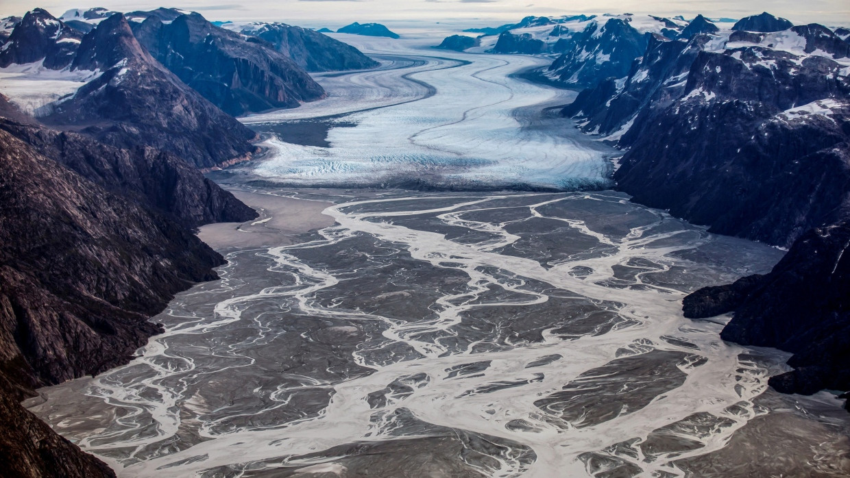 Der Sermeq-Gletscher, etwa 80 Kilometer südlich von Nuuk, schmilzt. In Zukunft wird es damit möglich, mehr Rohstoffe abzubauen.