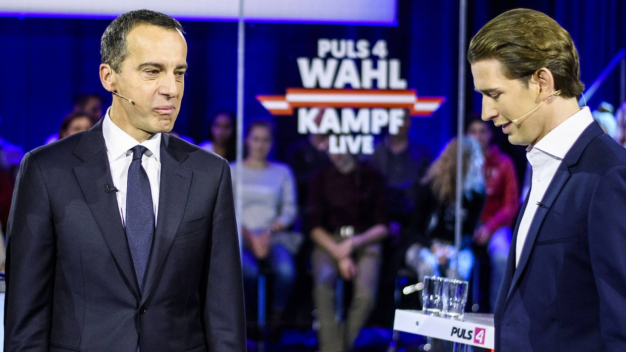 Der österreichische SPÖ-Kanzler Christian Kern (l) und der Außenminister und Spitzenkandidat der ÖVP, Sebastian Kurz