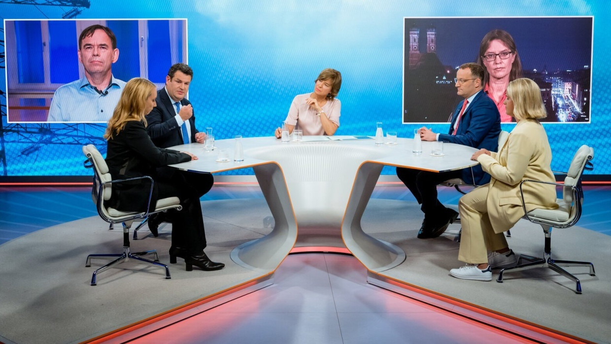 Die Diskussionsrunde am Donnerstagabend bei Maybrit Illner (Mitte).