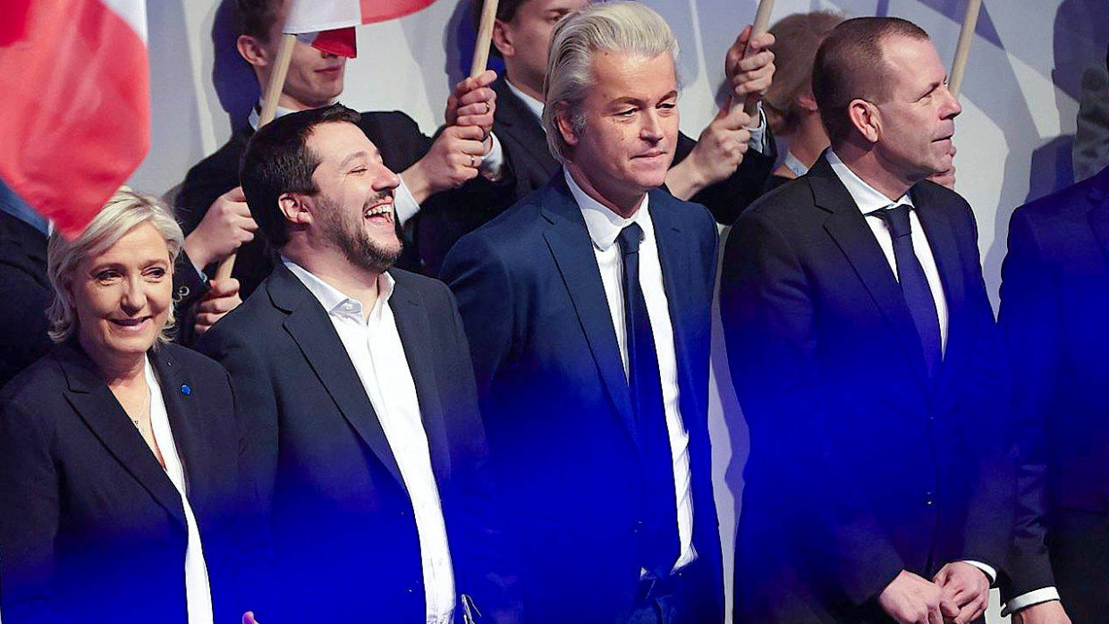 Treffen der europäischen Rechtspopulisten in Koblenz im Januar 2017: Marine Le Pen (l.-r.), Matteo Salvini, Geert Wilders und Harald Vilimsky