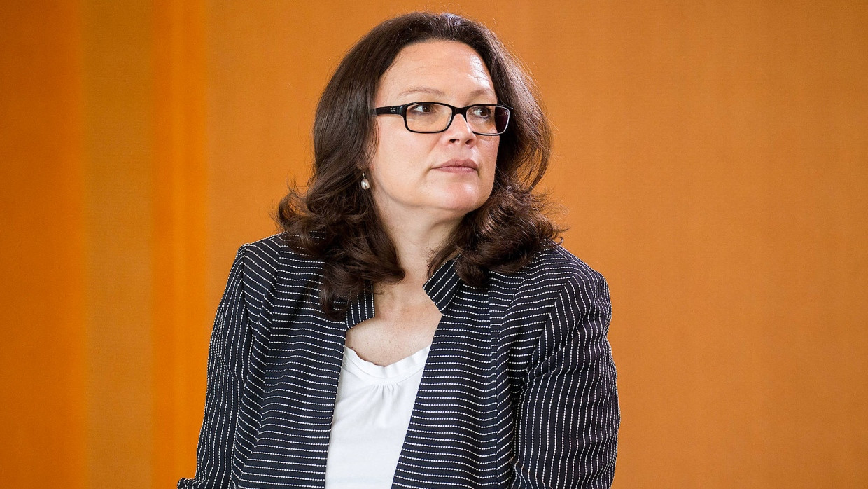 Andrea Nahles (SPD) fordert ein neues Konzept zum Kompromiss zwischen Digitalisierung und Sozialer Marktwirtschaft.