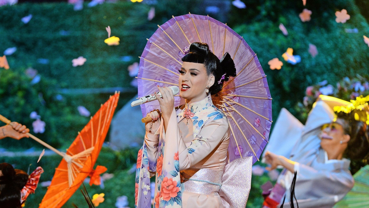 Katy Perrys Geisha-Auftritt bei der Grammy-Verleihung 2013 wurde von manchen als kulturimperialistischer Akt verstanden