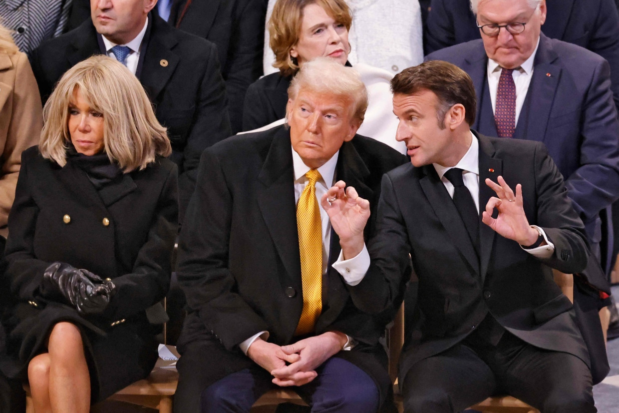 Trump und Macron Anfang Dezember in Notre Dame