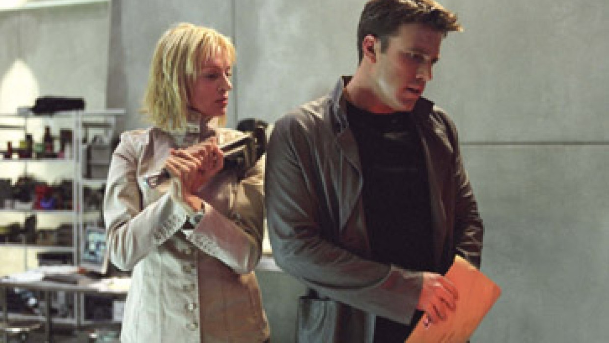 Auf der Suche nach der Erinnerung: Uma Thurman und Ben Affleck in „Paycheck”