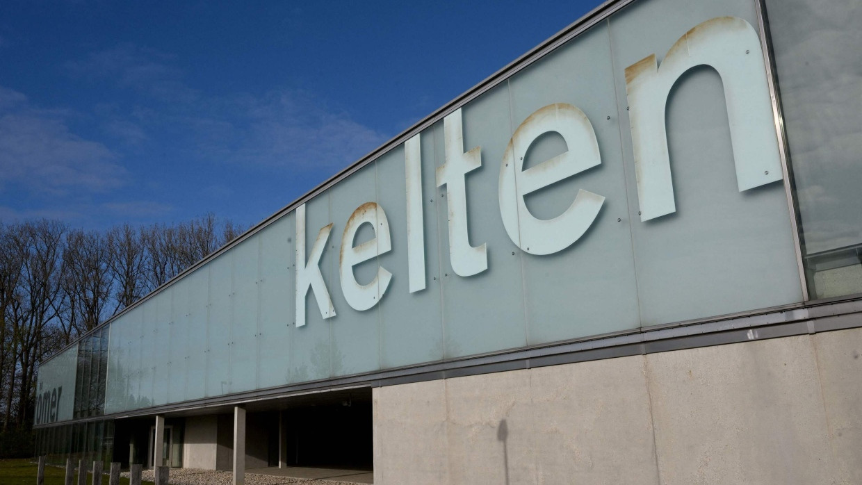 Die Fassade des Kelten Römer Museums in Manching