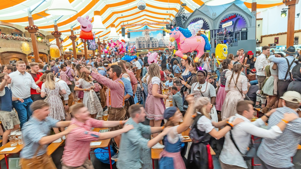 „Ein Hoffnungsfest“: Der Wasen ist das zweitgrößte Volksfest.