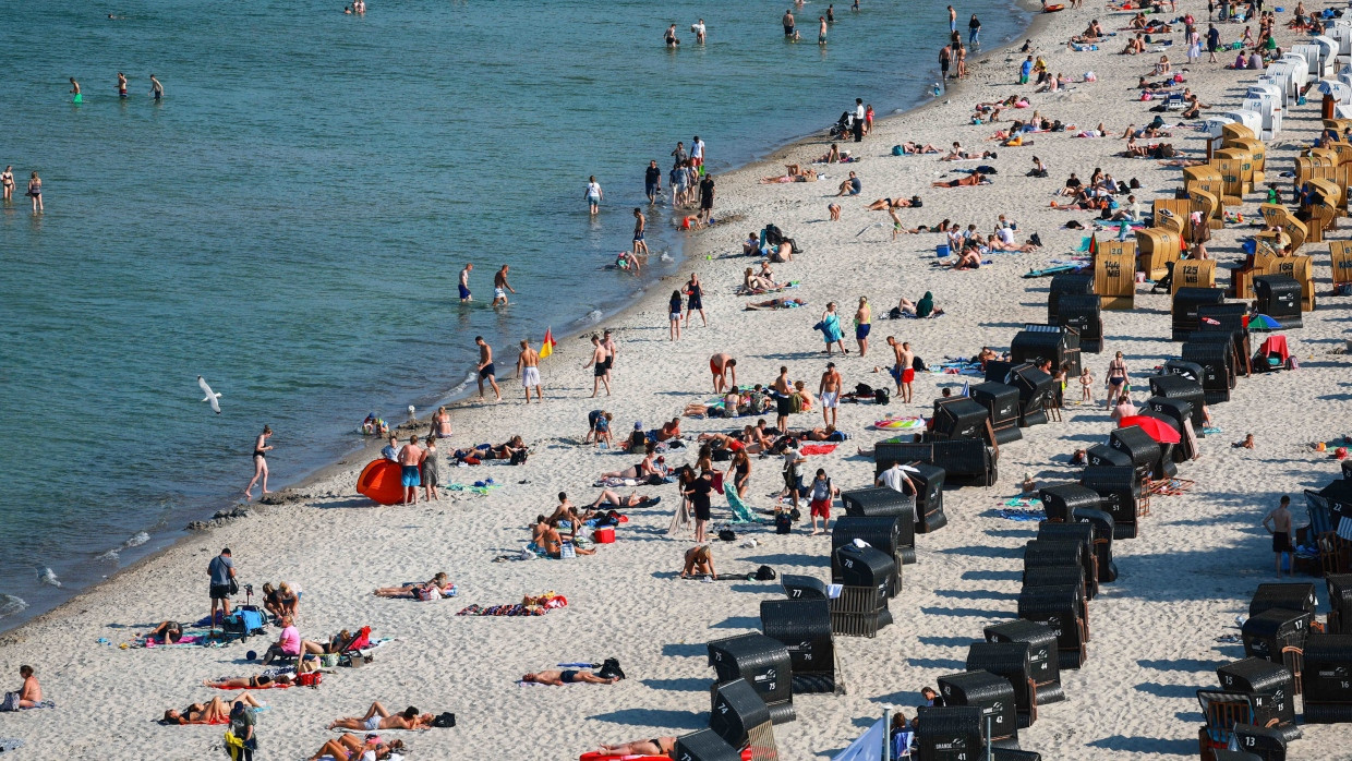 Den Urlaub an der Ostsee in die Länge ziehen: Wer geschickt plant, kann Feiertage nutzen.