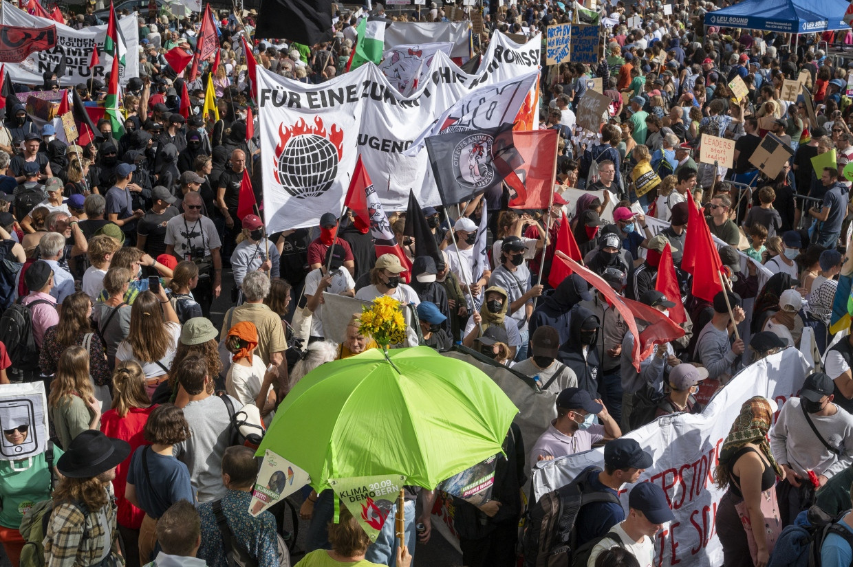 Nach Angaben der Organisatoren nahmen 60.000 Menschen an der Demonstration teil.