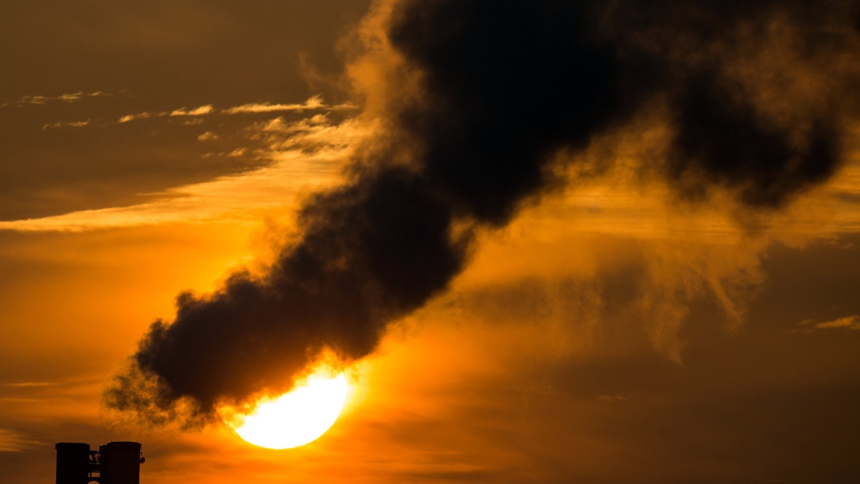 Erweiterung des Klimabeirats: Zuküntig sollen „Vertreter der Wissenschaft, der Kommunen, der Wirtschaft, der Gewerkschaften und der Umwelt- und Landnutzungsverbände“ einbezogen werden.