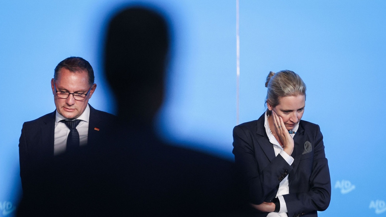 Die AfD-Co-Vorsitzenden Alice Weidel und Tino Chrupalla bei der Europawahlversammlung der Partei