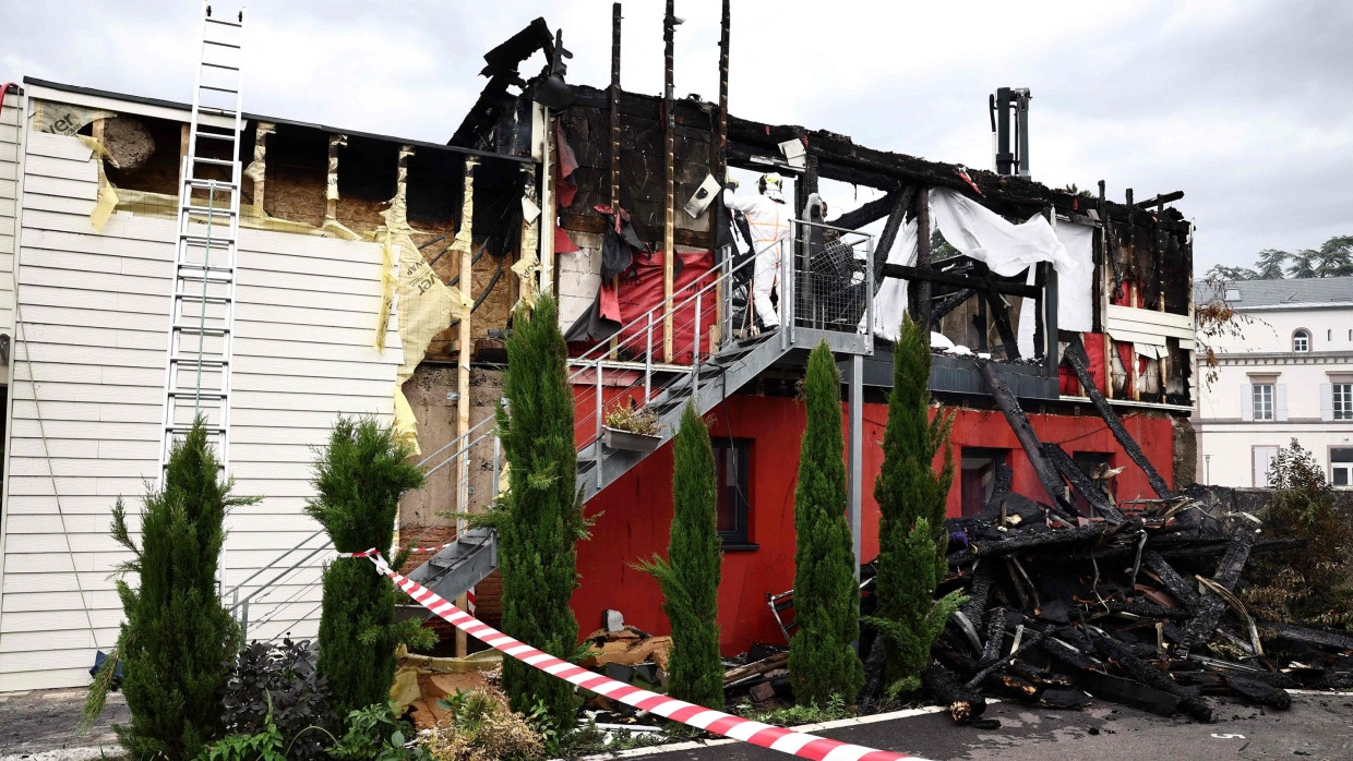 Das Ferienhaus nach dem Brand im Elsass.