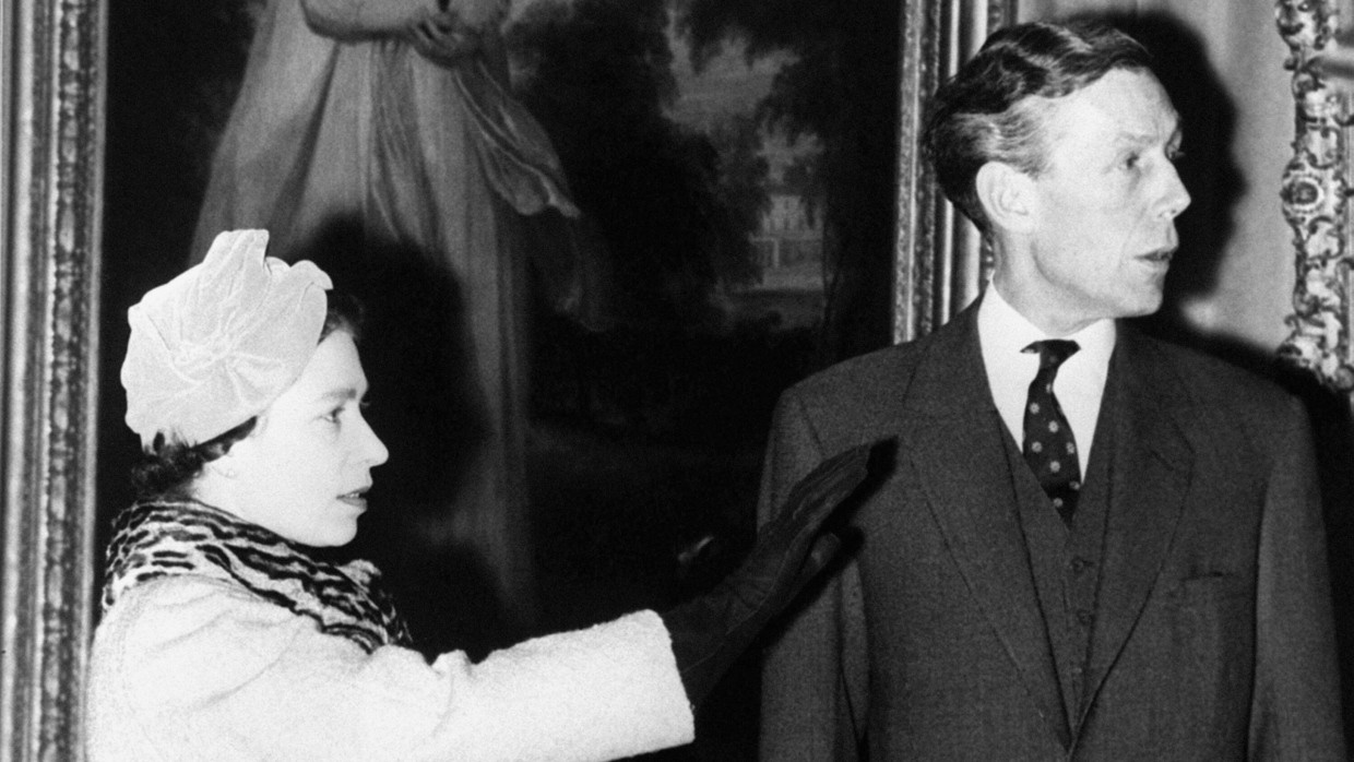 Elisabeth II. und Anthony Blunt im Jahr 1970 in London