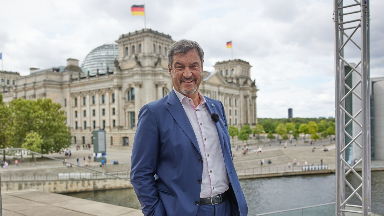 Würde sich „nicht drücken“: der CSU-Vorsitzende Markus Söder vor dem Reichstagsgebäude in Berlin