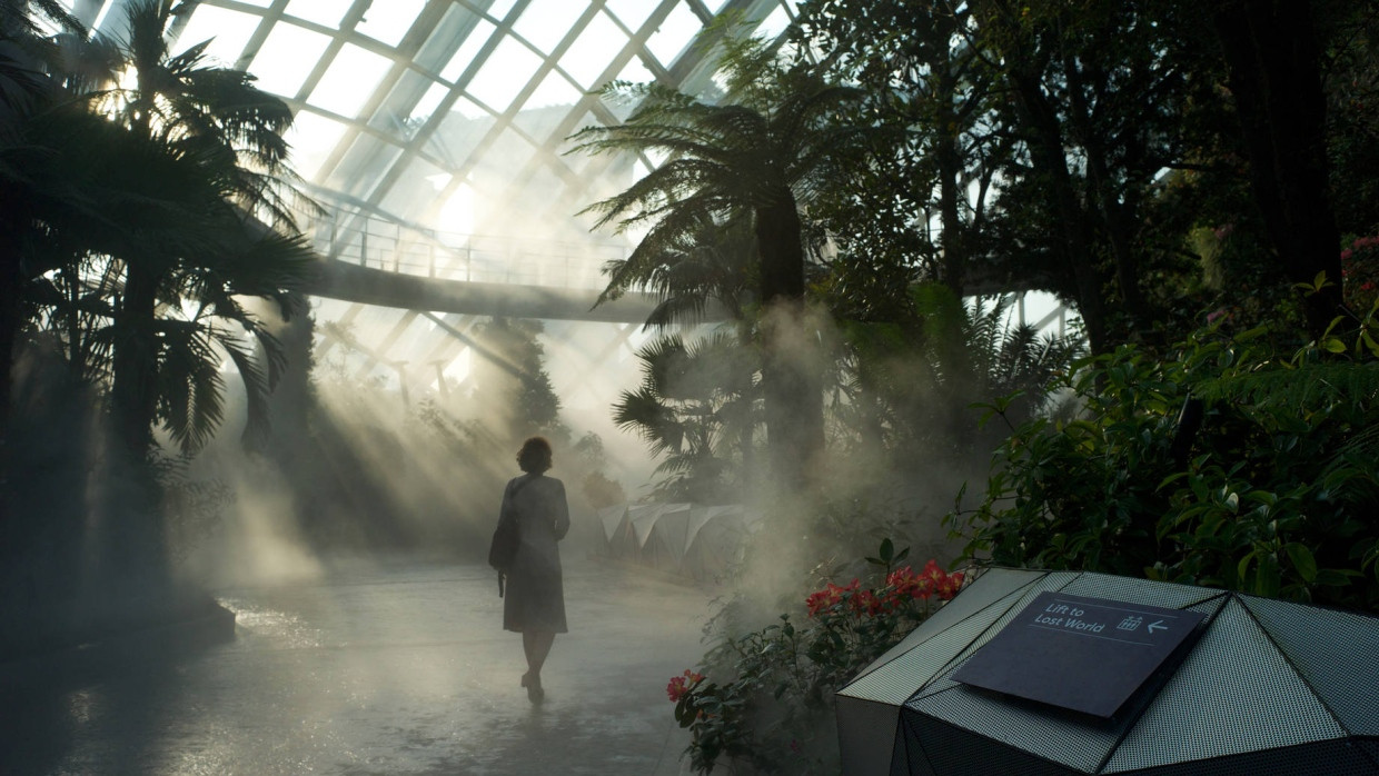 Zwei spektakuläre Gewächshäuser erfinden den botanischen Garten neu - hier nebelt es im Cloud Forest.