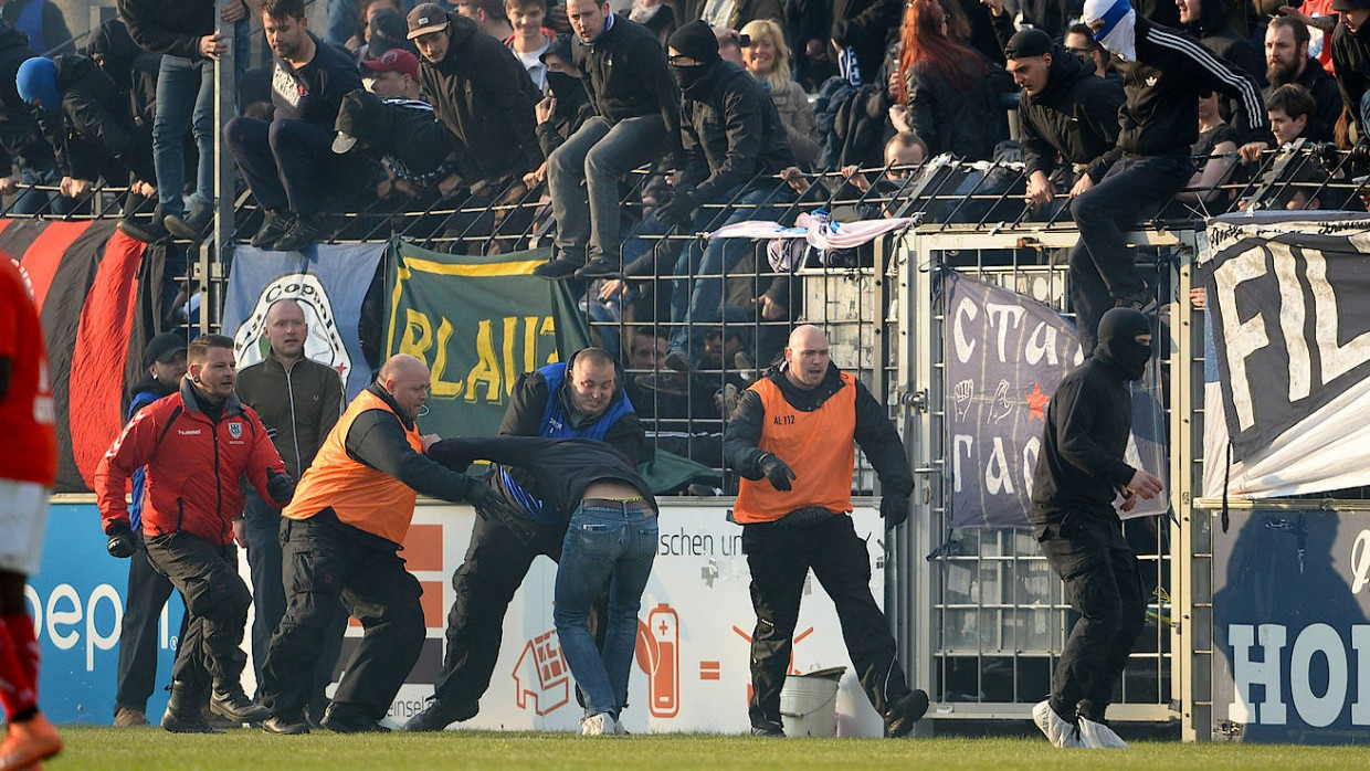 Missetat mit folgen: Energie Cottbus wird doch noch bestraft für das Verhalten einiger Anhänger beim Spiel in Babelsberg