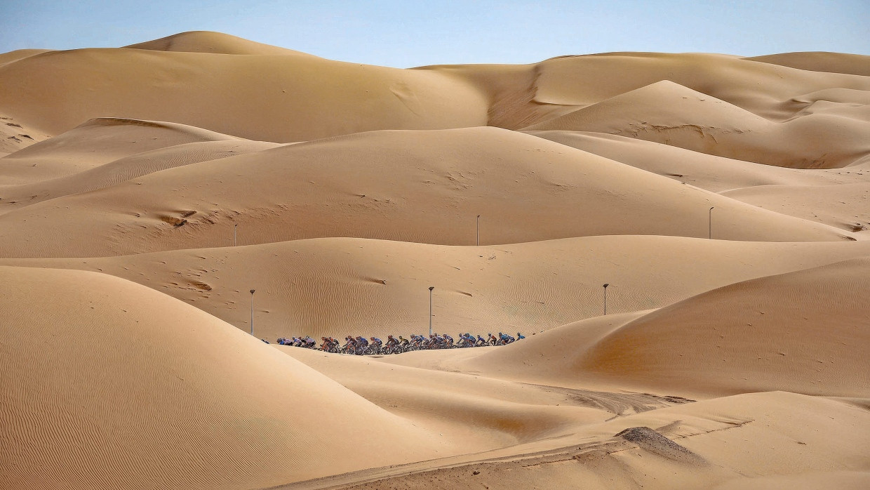 Duch die Wüste: Neue Wege bei der UAE-Tour