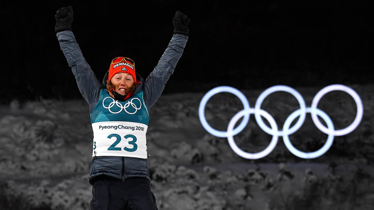 Erstes Rennen, erstes Gold: Laura Dahlmeier hat Grund zur Freude.