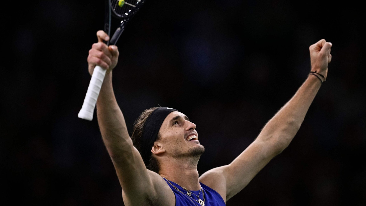 Grund zu Jubeln: Zverev gewinnt in Paris-Bercy.