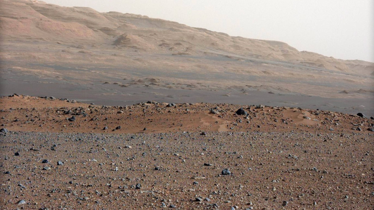 Auf dem Weg zum Mount Sharp hat der Marsrover Curiosity Spuren von Methangas nachgewiesen