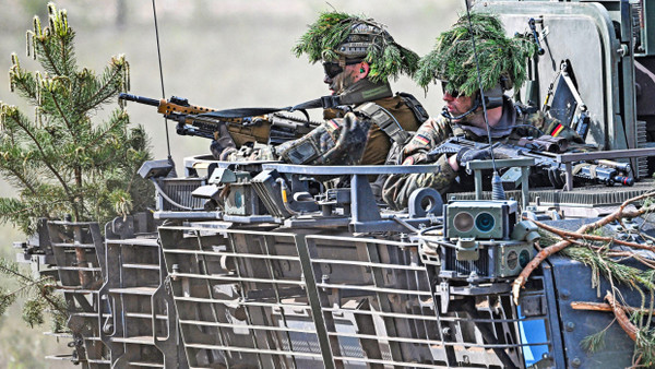 Gefechtsübung in Litauen: Bundeswehrsoldaten der Panzerbrigade 12 im Mai 2024