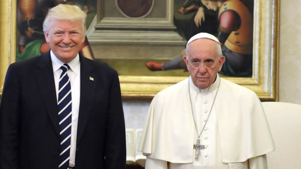 Erstes Treffen: Papst Franziskus und der amerikanische Präsident Donald Trump im Mai 2017 im Vatikan