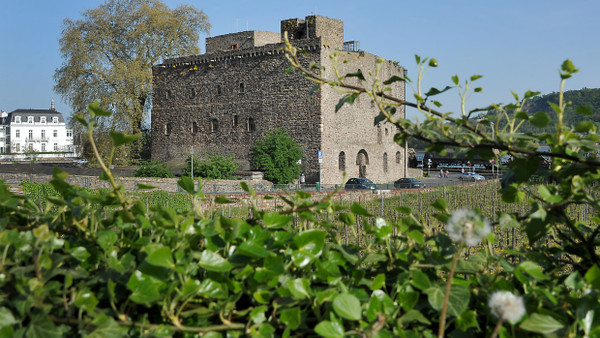 Sanierung in reduzierter Form: Die Brömserburg in Rüdesheim soll nach dem Willen des Bürgerkonsortiums bis zur Bundesgartenschau 2029 wieder öffnen und die Ausstellung dann nach einem neuen Konzept aufgebaut werden.