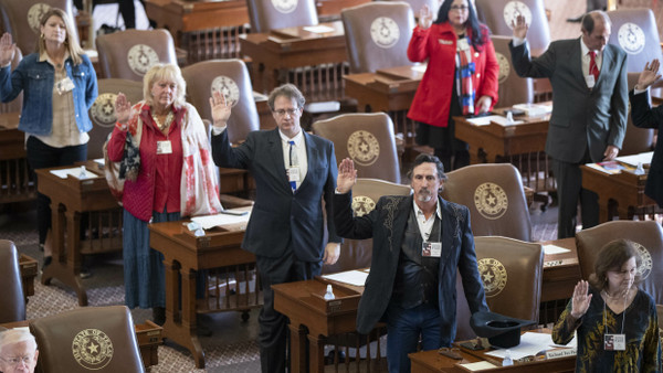 Wahlmänner und -frauen in Texas im Dezember 2020.