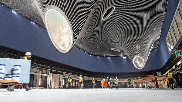 Baustelle: Die Markthalle des Terminal 3 nimmt Gestalt an.