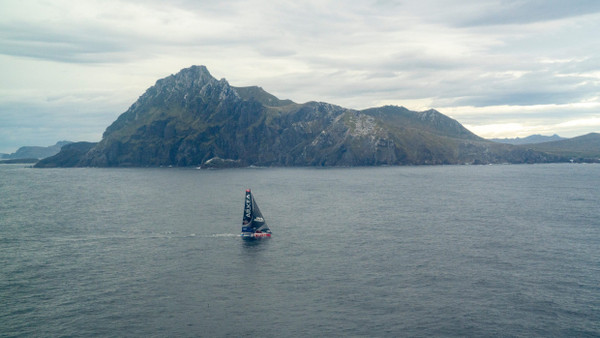 Sehnsuchtsziel bei der Vendée Globe: Yoann Richomme passiert als erster Segler Kap Hoorn.