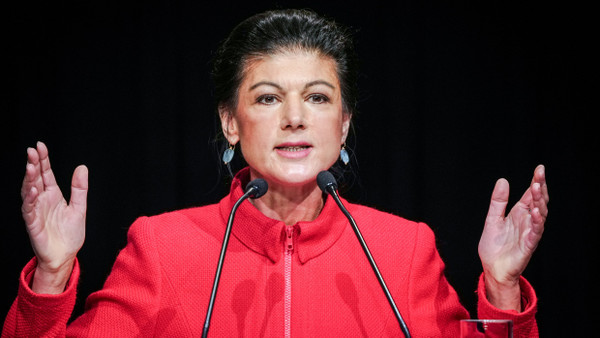 Sahra Wagenknecht beim ersten Bundesparteitag des BSW am 27. Januar 2024 in Berlin