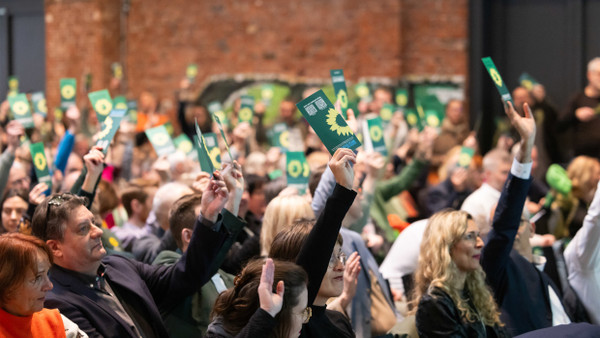 Motivieren zum Mitmachen: Die Grünen gewinnen Mitglieder und auch beim Parteitag in Marburg hatten sie volles Haus.