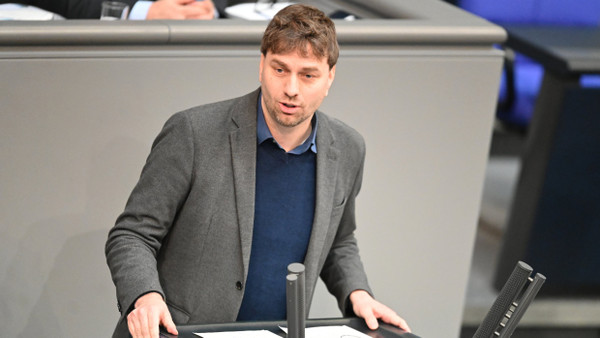 Der Grünen-Abgeordnete Stefan Gelbhaar im Bundestag