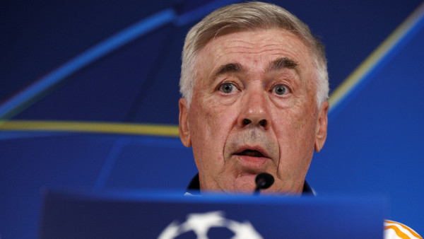 Erst in La Liga aktiv, nun in der Champions League: Trainer Carlo Ancelotti und die Spieler von Real Madrid