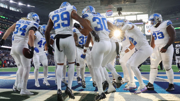 Nicht nur die Sonne, auch die Leistungen der Profis der Detroit Lions sind glänzend.