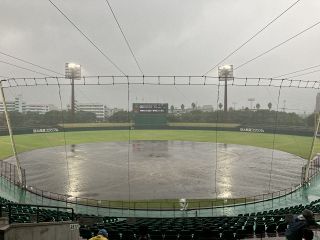 「子どもたちは言えないんで私が言いますけど…」高校野球秋季九州大会準々決勝の継続試合で監督が漏らした思い　選手ファーストの運営を