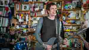 Laura Jane Grace & the Mississippi Medicals: Tiny Desk Concert