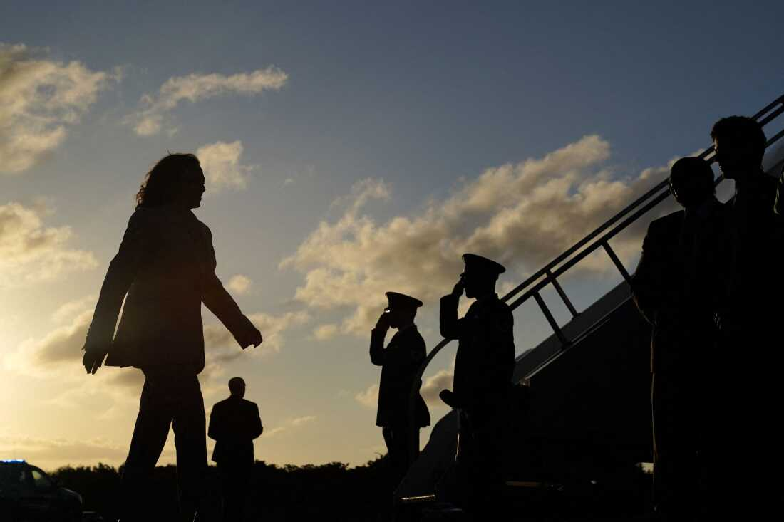 Vice President Harris boards Air Force Two in San Juan, Puerto Rico, on March 22, 2024.