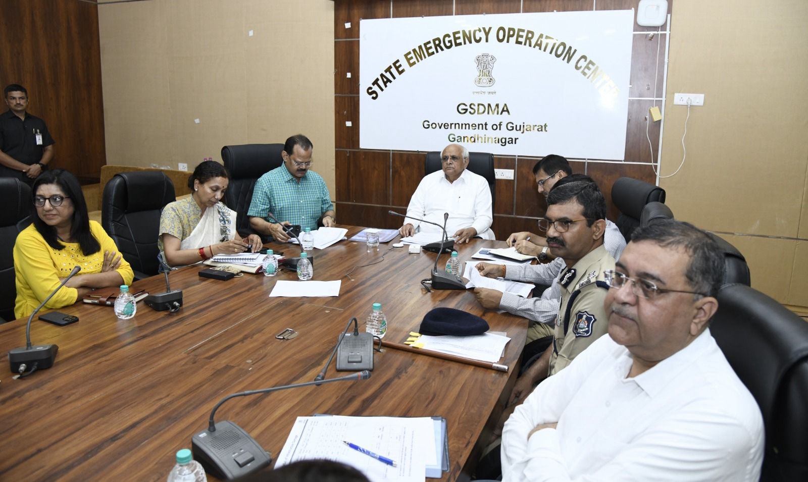 गुजरात के मुख्यमंत्री श्री भूपेंद्र पटेल ने राज्य में भारी वर्षा से उत्पन्न स्थिति की समीक्षा के लिए गांधीनगर में की उच्च स्तरीय बैठक